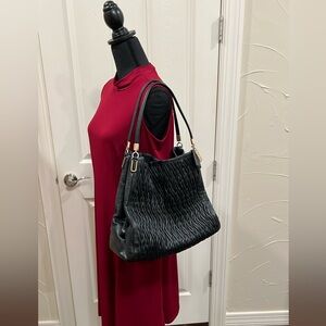 Coach leather shoulder bag